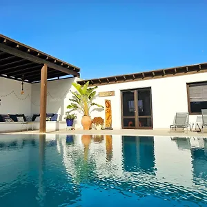 Nazoly, Oasis De Tranquilidad Con Piscina Privada En El Corazon De Lanzarote Hébergement de vacances Nazaret
